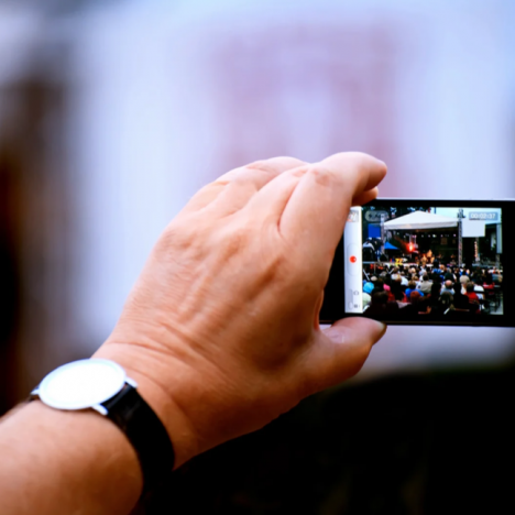 Améliorer sa vidéo sur smartphone - Faouzia REJEB - DIFFERENCIE AGENCE COMMUNICATION PARIS